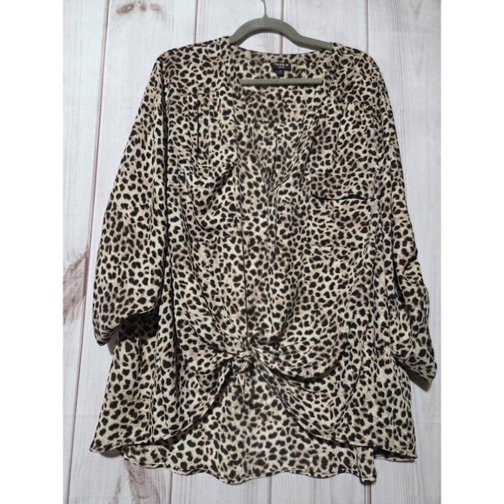 Torrid Harper Leopard Print Chiffon Tie Front Blouse Top Plus Size 4 4X Animal